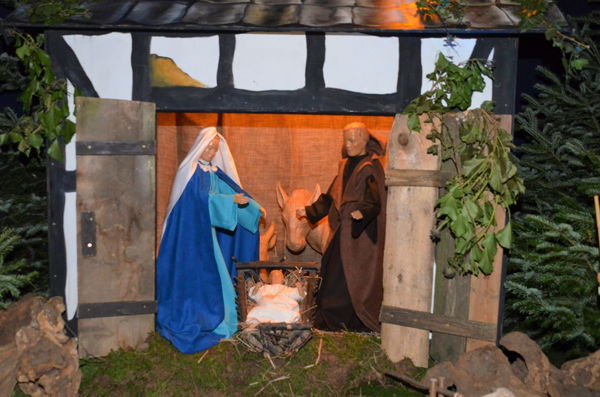 Weihnachtliche Krippenfiguren