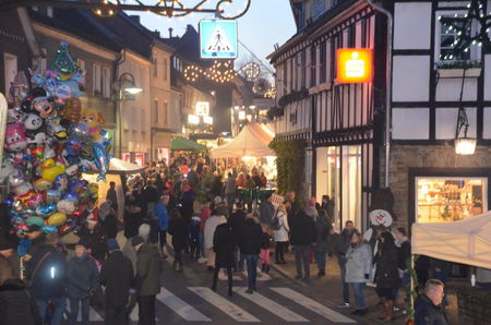 Weihnachtsmarkt Much