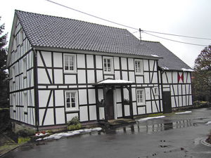 niederwahn-c074e0a9.jpg